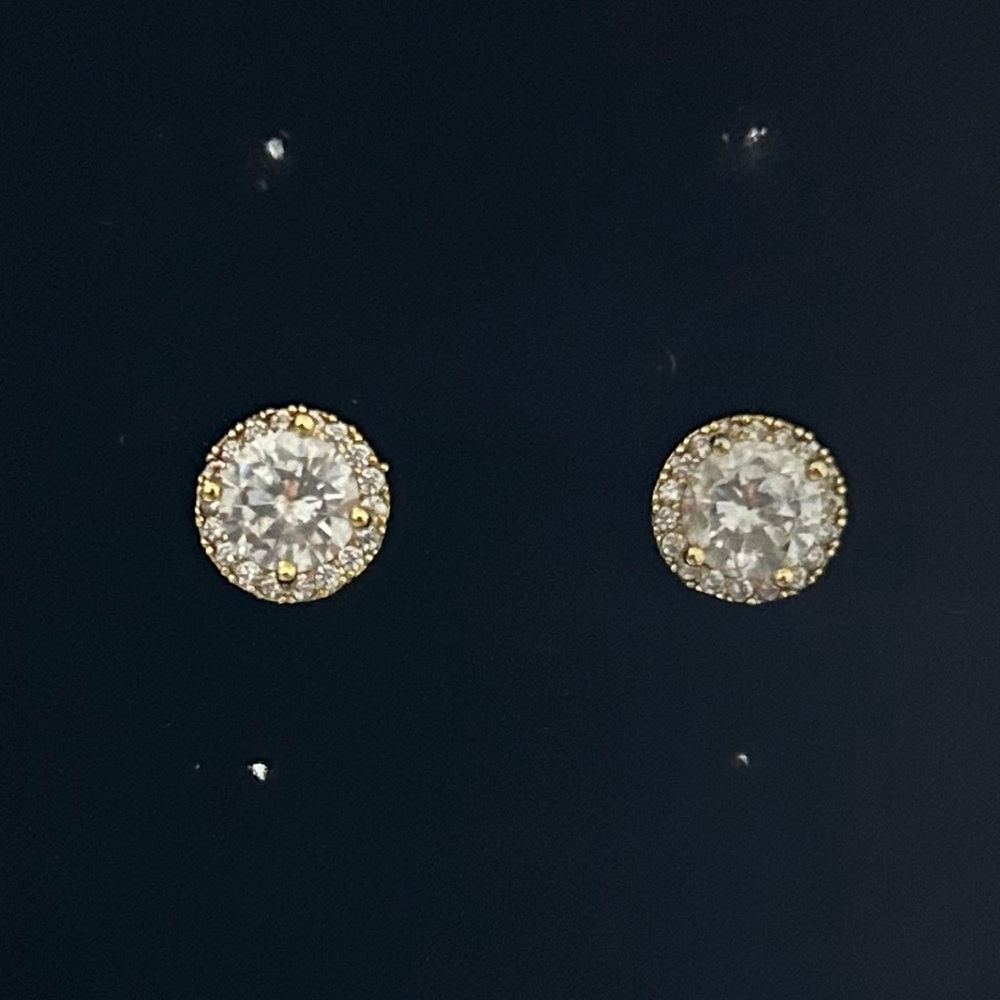 Round stud earrings - Picture 3 of 3